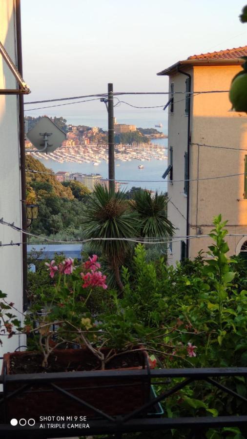 Bed and Breakfast Golfo Dei Poeti Леричи Экстерьер фото