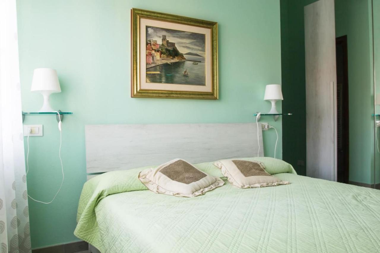 Bed and Breakfast Golfo Dei Poeti Леричи Экстерьер фото